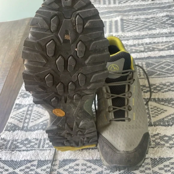La Sportiva Spire GTX Women’s hiking / backpacking shoe